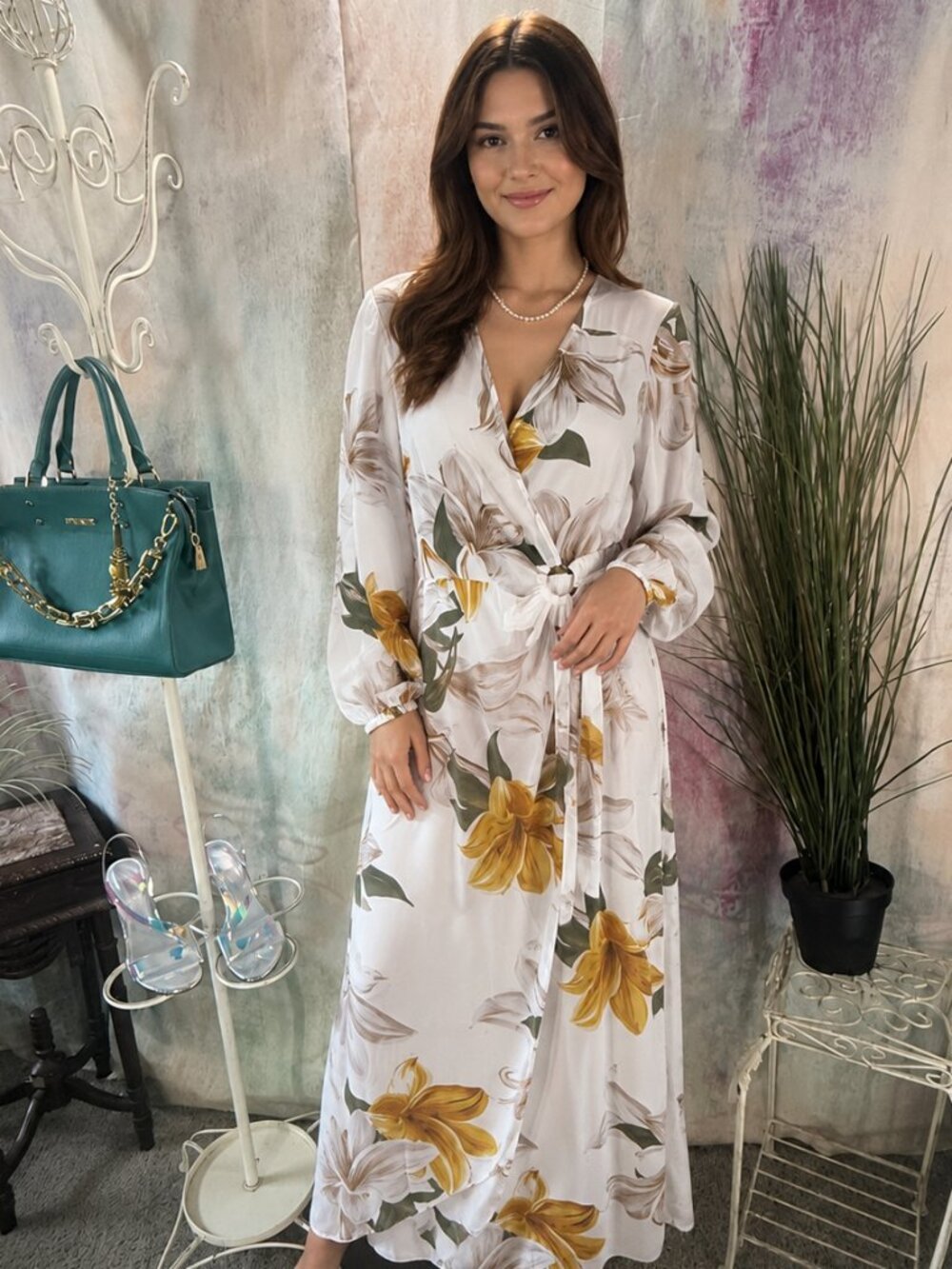 📌Kate And Lily Floral Faux Wrap Long Sleeves Chiffon Maxi Dress